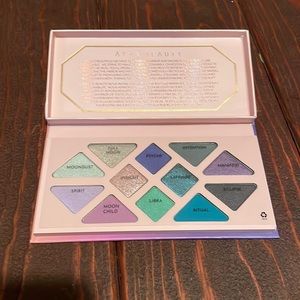 Brand New, Never Used. Moonlight Crystal Palette.